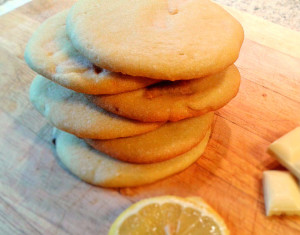 Buttery Lemon Shortbread With White Chocolate Chunks