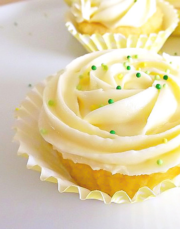 Lemon and Lime Cupcakes with a Fresh Lemon Frosting