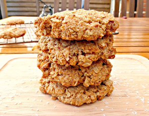Coconut, Oat and Almond Cookies