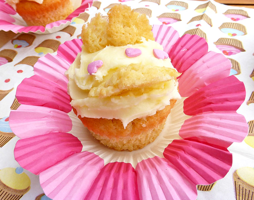 Butterfly Cakes with Cream Cheese Frosting & Strawberry Jam