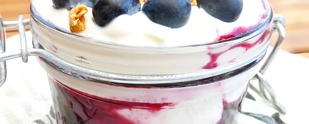 Greek Yoghurt and Mixed Berry Pots