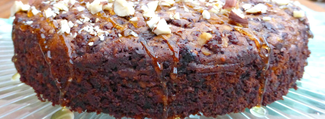 Hazelnut, Date and Dark Chocolate Cake (no refined sugar, butter or gluten)