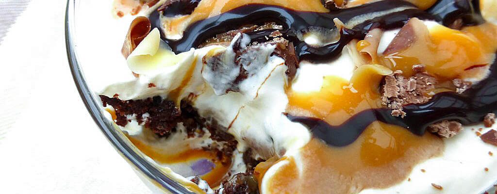 Mars Bar Trifles with Caramel & Brownies