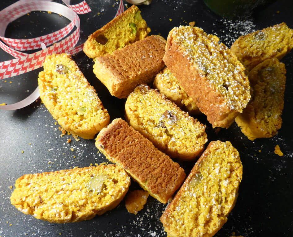 Saffron & Pistachio Swedish Skorpor (Christmas Biscotti)