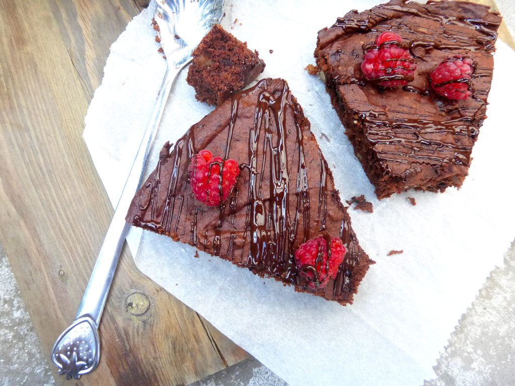 Gluten Free Skillet Cookie (no refined sugar)